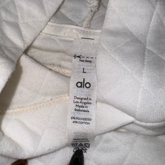 Alo Yoga quilted hoodie - Picture 4 of 7